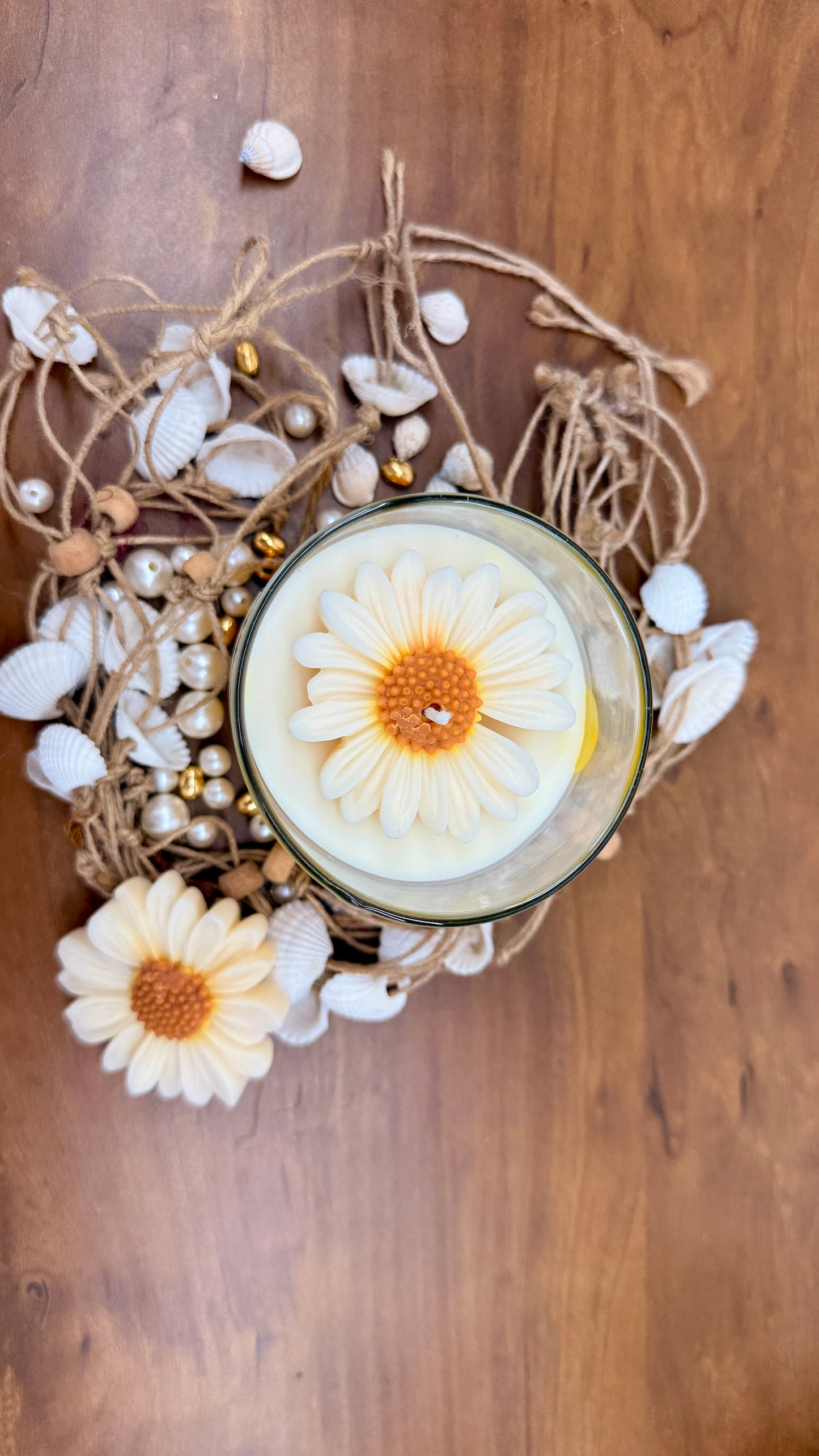 Petal Glaze – Where Elegance Meets Glow