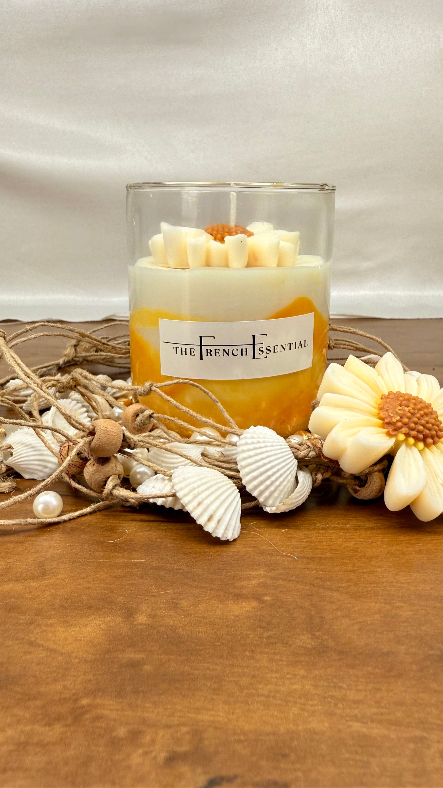 Petal Glaze – Where Elegance Meets Glow